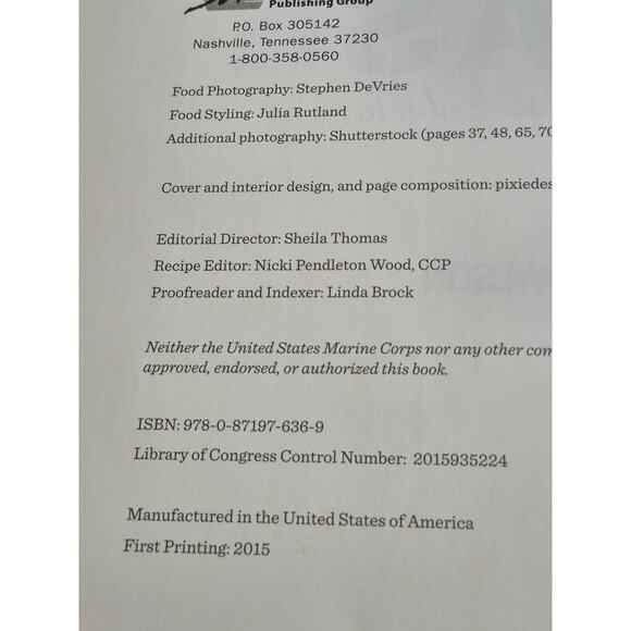 At Ease: A Salute to Creative Entertaining by Lynn Wilson 2015 Hardcopy Signed - Picture 4 of 8